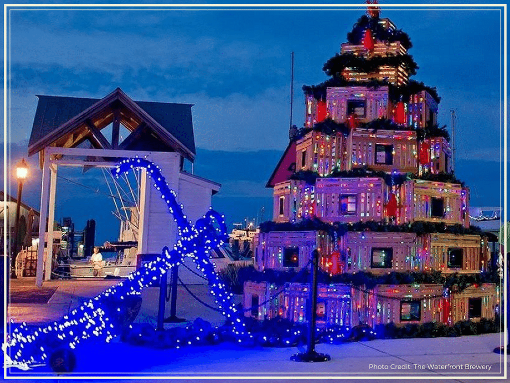 Harbor Lights At Key West Historic Seaport Photo Credit The Lit Up Lobster Trap Christmas Tree